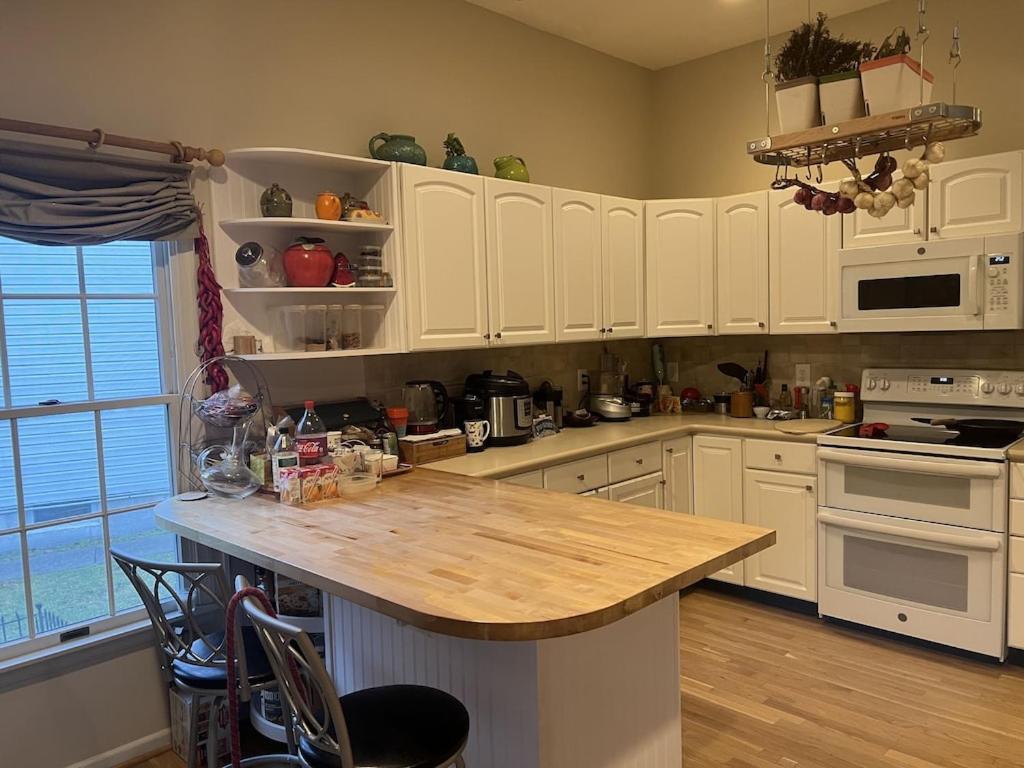 Location! House With Home Office, Gym, More-Cherry Hills Village Extérieur photo